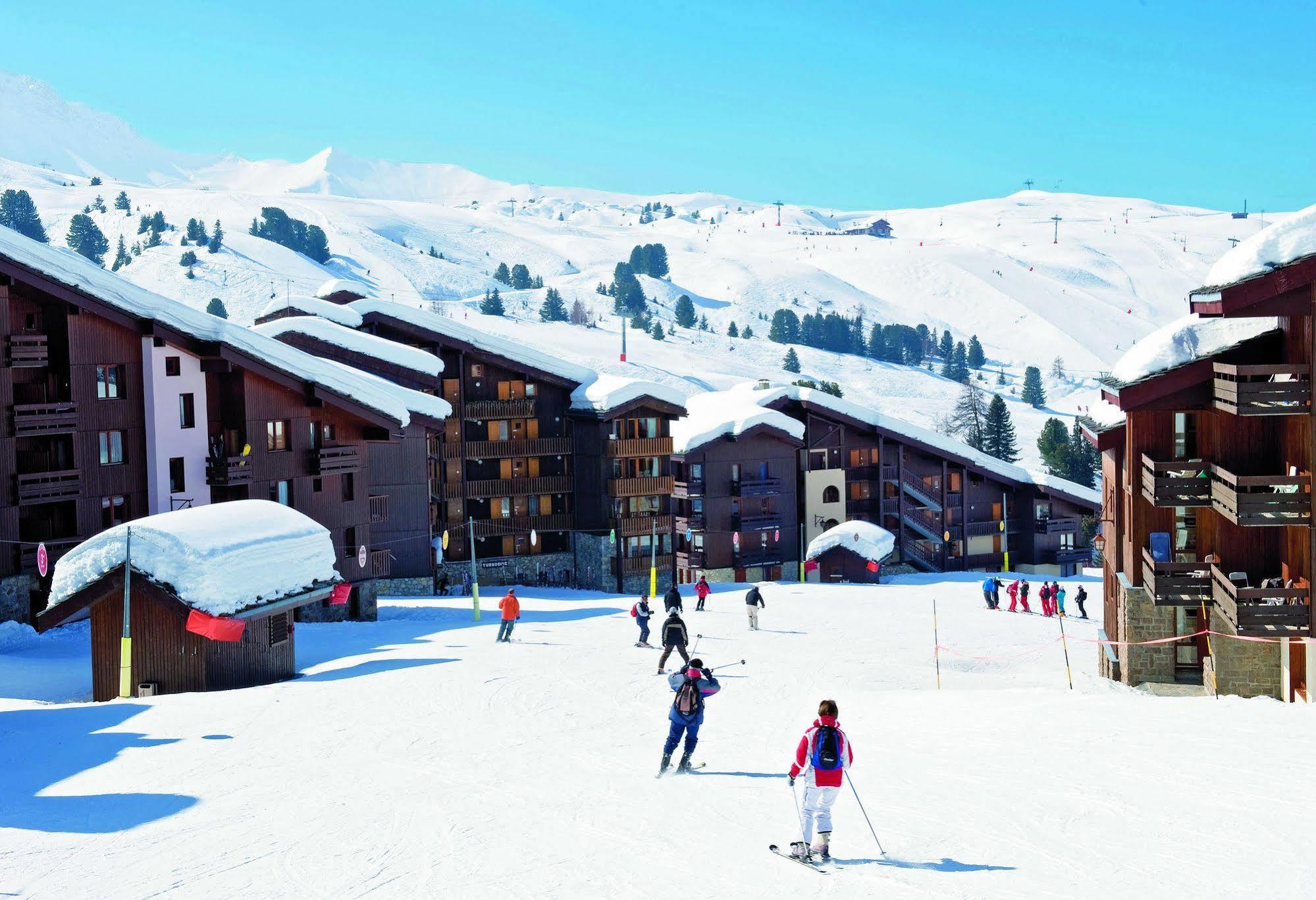 Macot-la-Plagne Residence Pierre & Vacances Les Chalets Des Arolles מראה חיצוני תמונה
